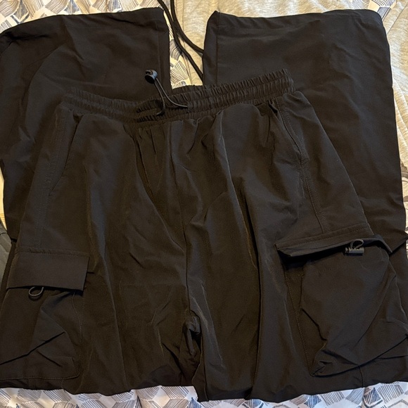 Set of Three Jogger Pants in Black, Gray, and Light Gray- boys size 14-16 - Picture 4 of 7